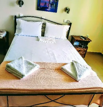 Araxovoli - Aραξοβόλι Lefkada Hotel Tsoukaládhes